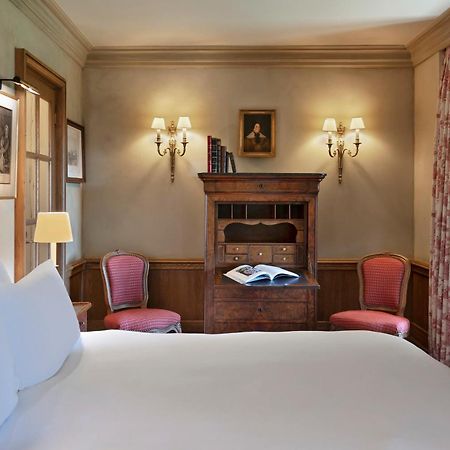 Airelles Gordes, La Bastide Hotel Exterior photo