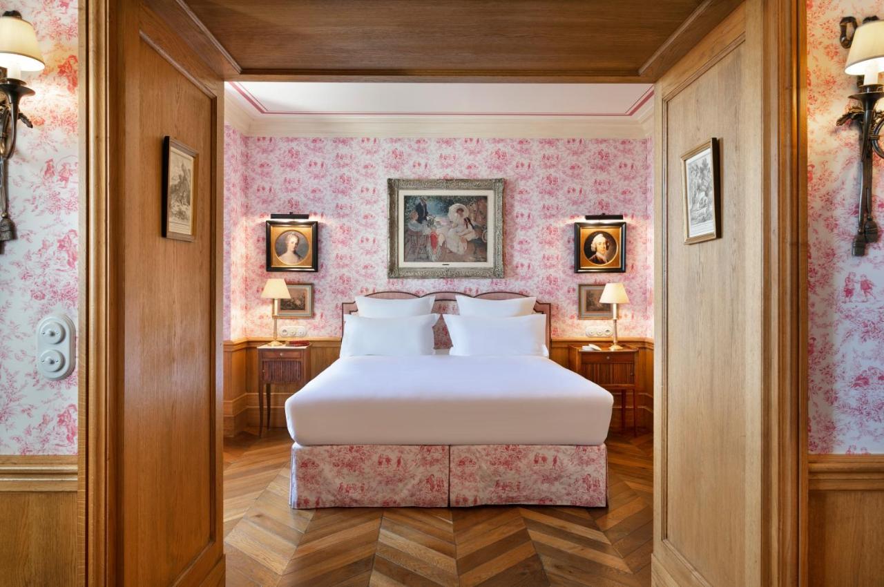 Airelles Gordes, La Bastide Hotel Exterior photo