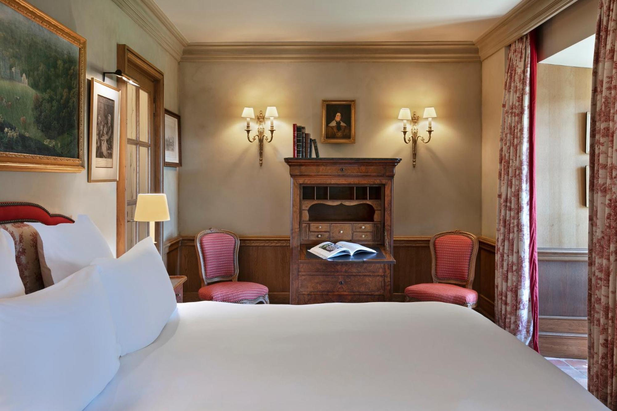 Airelles Gordes, La Bastide Hotel Exterior photo